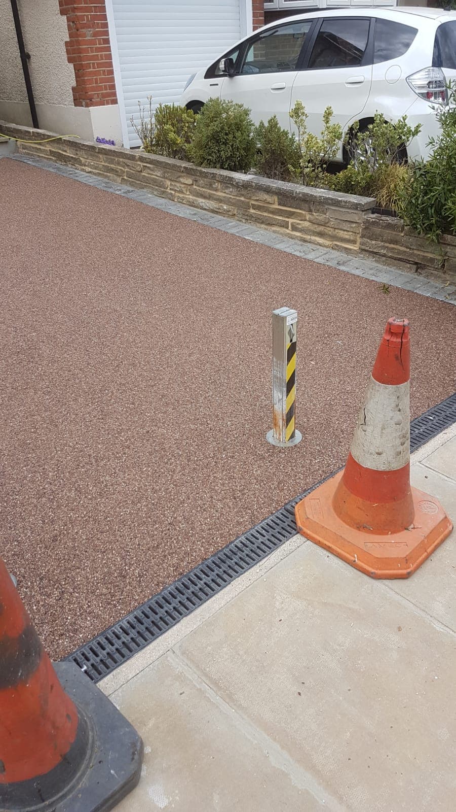 Resin-Bound Driveway Installation – Full Front Transformation cover